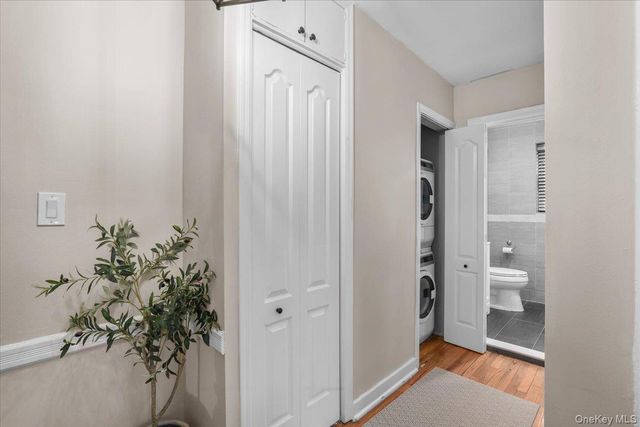 33 Manchester Road 2R, Eastchester, NY 10709