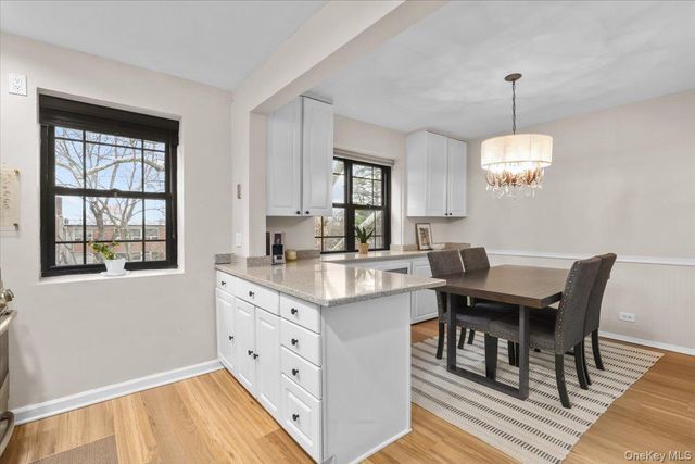 33 Manchester Road 2R, Eastchester, NY 10709