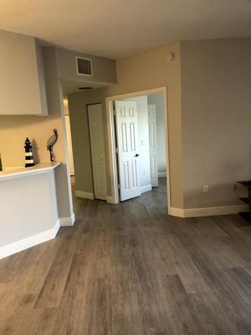 3023 Alcazar Place 305, Palm Beach Gardens, FL 33410