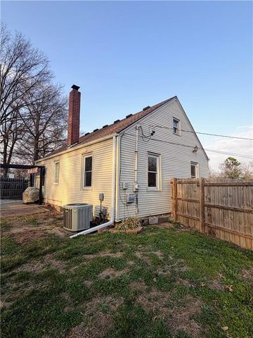 5210 Newton Street, Overland Park, KS 66202