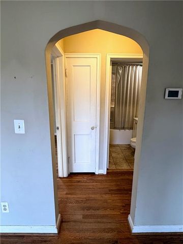 5210 Newton Street, Overland Park, KS 66202