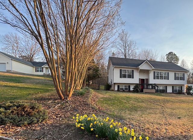 338 Condra Road, Ringgold, GA 30736