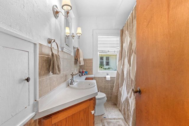 1337 PORLIER STREET, Green Bay, WI 54301