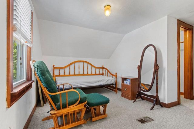 1337 PORLIER STREET, Green Bay, WI 54301