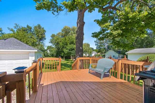1337 PORLIER STREET, Green Bay, WI 54301