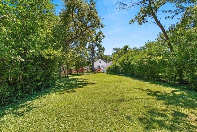 1337 PORLIER STREET, Green Bay, WI 54301