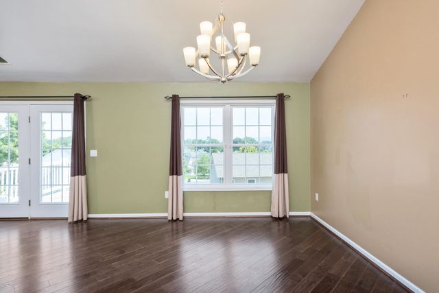 233 OVERVIEW ST, Waynesboro, VA 22980