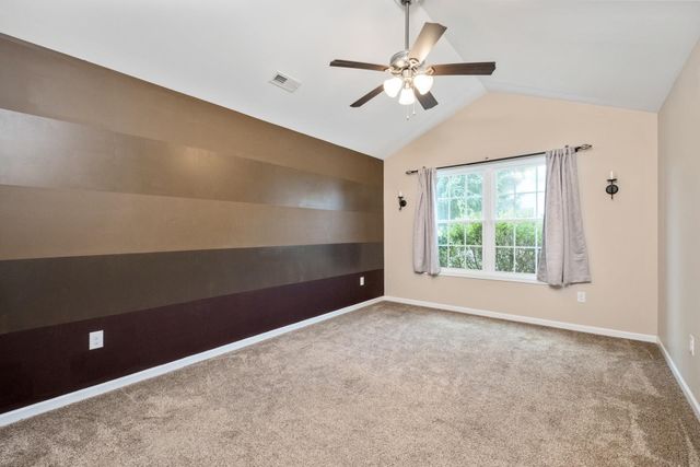 233 OVERVIEW ST, Waynesboro, VA 22980