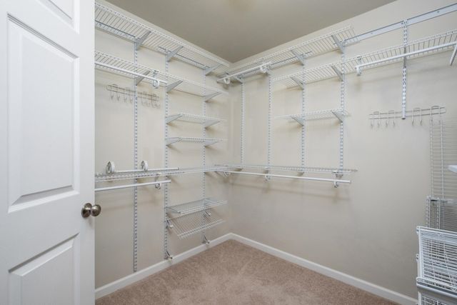 233 OVERVIEW ST, Waynesboro, VA 22980