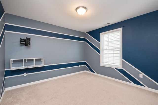 233 OVERVIEW ST, Waynesboro, VA 22980