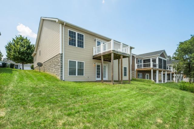 233 OVERVIEW ST, Waynesboro, VA 22980