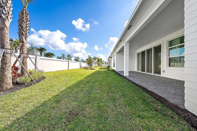 9516 St. Germain Drive, Palm Beach Gardens, FL 33412