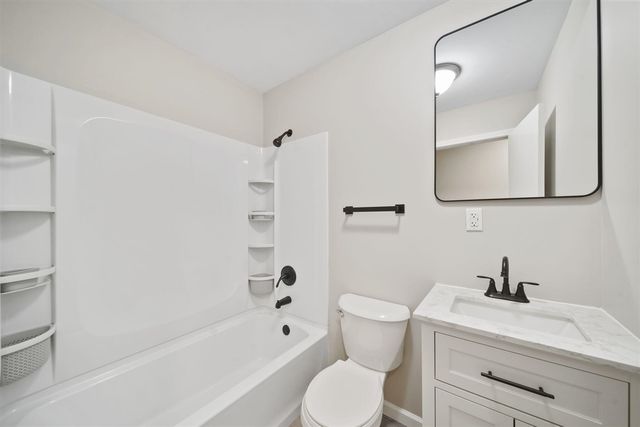 2539 Dorvin Drive, Jackson, MI 49201