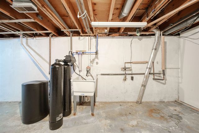 2539 Dorvin Drive, Jackson, MI 49201