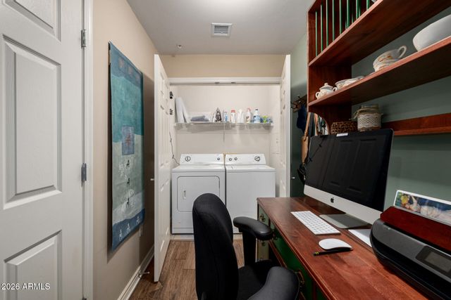 5350 E DEER VALLEY Drive 2421, Phoenix, AZ 85054