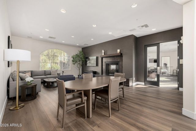 5350 E DEER VALLEY Drive 2421, Phoenix, AZ 85054