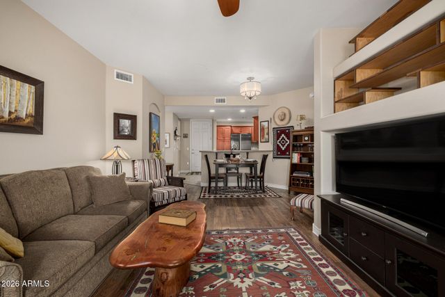 5350 E DEER VALLEY Drive 2421, Phoenix, AZ 85054