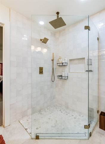 1209 Wade Drive, Bedford, TX 76022