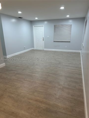 4695 Cambridge St, Lake Worth, FL 33463
