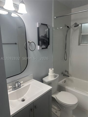 4695 Cambridge St, Lake Worth, FL 33463