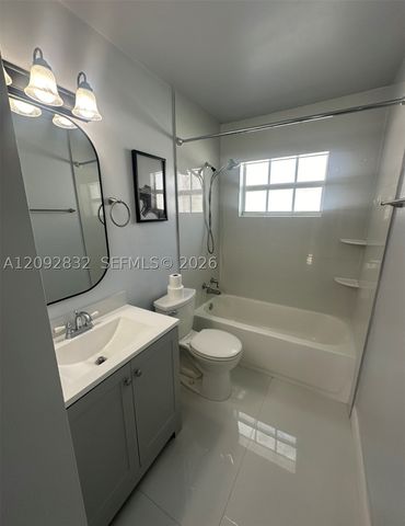 4695 Cambridge St, Lake Worth, FL 33463