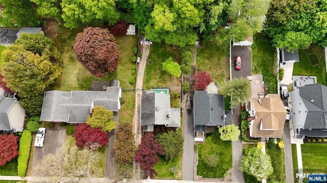 111 3rd Avenue, Westwood, NJ 07675
