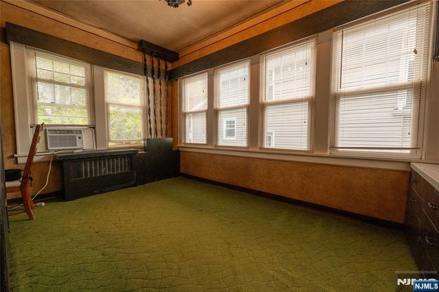 111 3rd Avenue, Westwood, NJ 07675