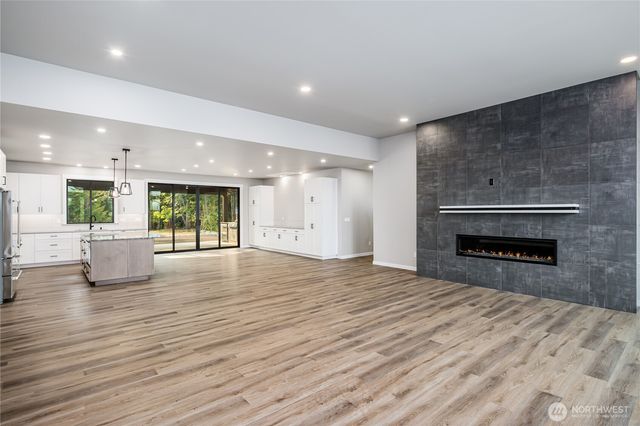 594 Michael Way, Camano Island, WA 98282