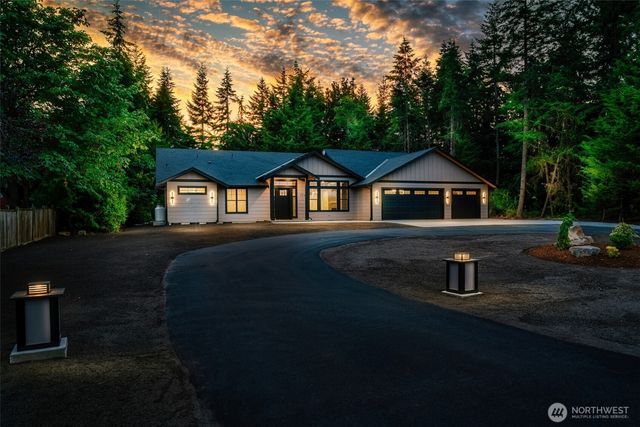 594 Michael Way, Camano Island, WA 98282