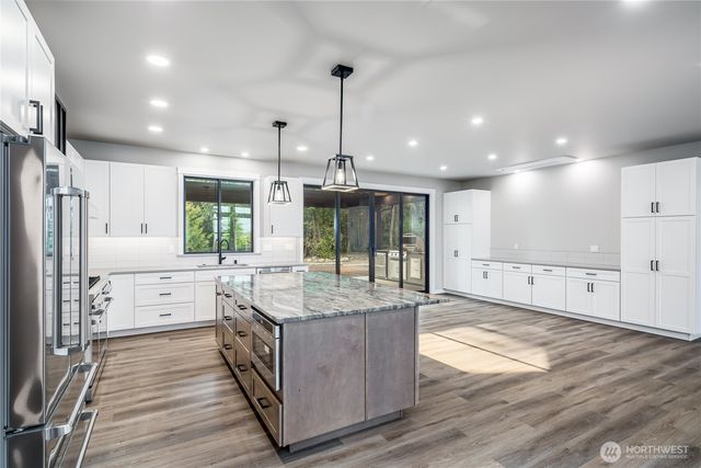 594 Michael Way, Camano Island, WA 98282
