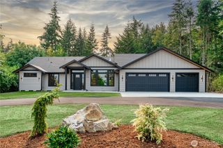 594 Michael Way, Camano Island, WA 98282