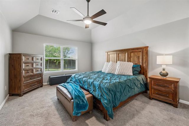 912 NW 185th Street, Edmond, OK 73012