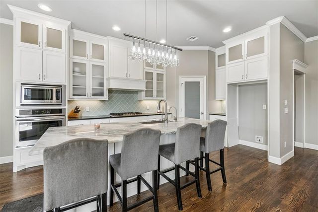 912 NW 185th Street, Edmond, OK 73012