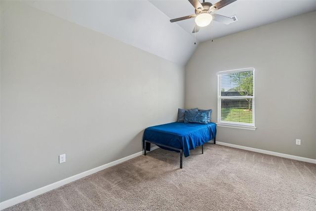 912 NW 185th Street, Edmond, OK 73012