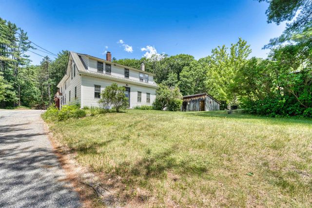 8 Meadowlark Lane, Andover, NH 03216