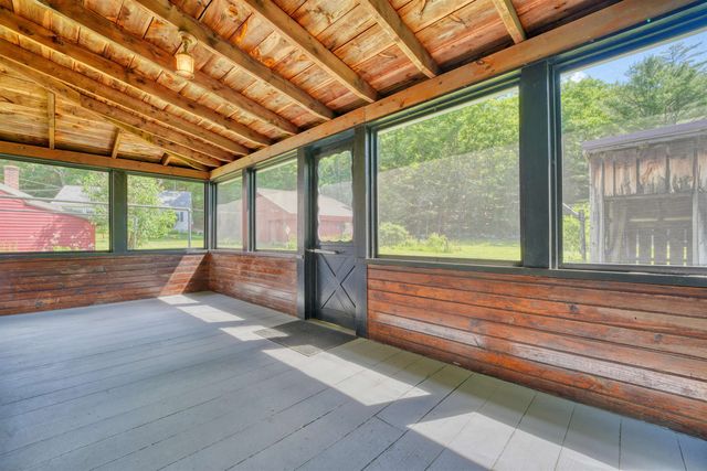 8 Meadowlark Lane, Andover, NH 03216