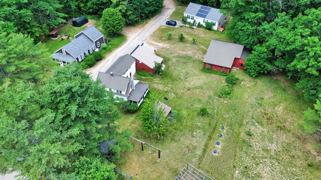 8 Meadowlark Lane, Andover, NH 03216