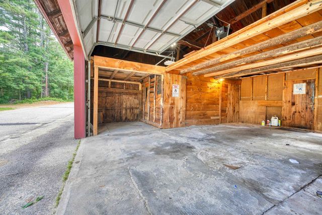8 Meadowlark Lane, Andover, NH 03216