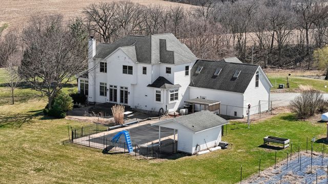 3203 148th Avenue, Milan, IL 61264