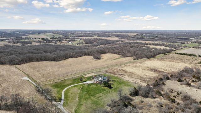 3203 148th Avenue, Milan, IL 61264