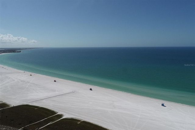 5800 HOLLYWOOD BOULEVARD 312, Sarasota, FL 34231