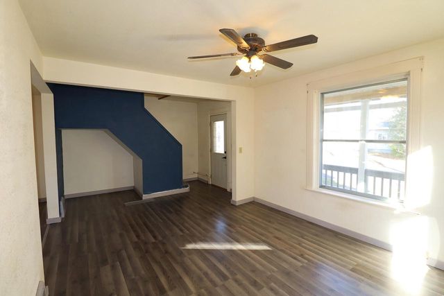 807 5th Ave E, Ashland, WI 54806