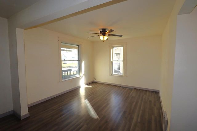 807 5th Ave E, Ashland, WI 54806