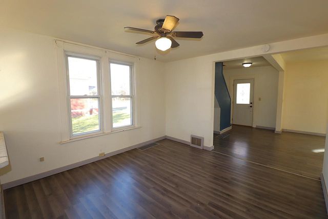 807 5th Ave E, Ashland, WI 54806