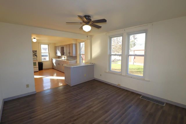 807 5th Ave E, Ashland, WI 54806