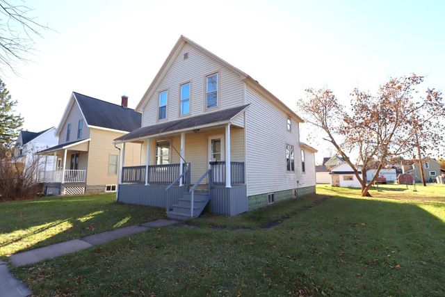 807 5th Ave E, Ashland, WI 54806