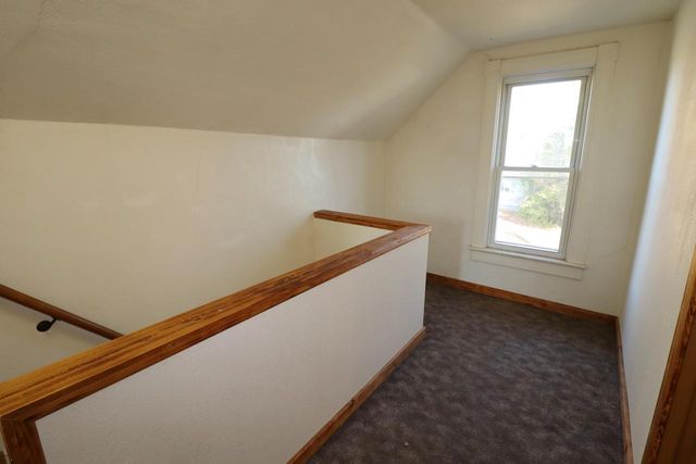 807 5th Ave E, Ashland, WI 54806