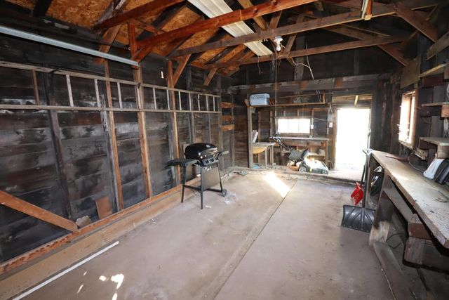 807 5th Ave E, Ashland, WI 54806