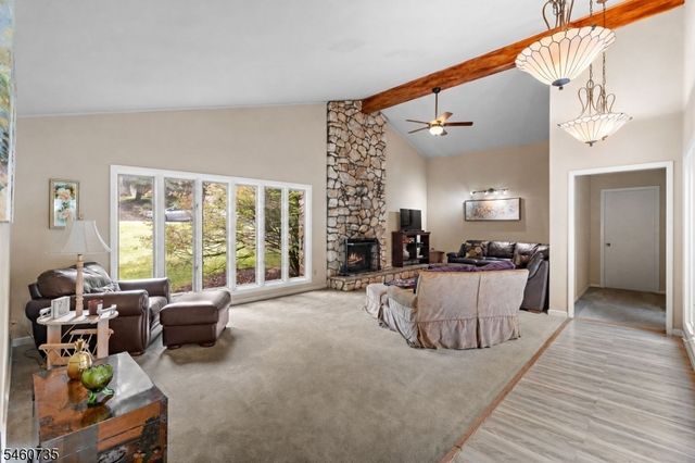 158 Kitchell Lake Dr, West Milford Twp., NJ 07480