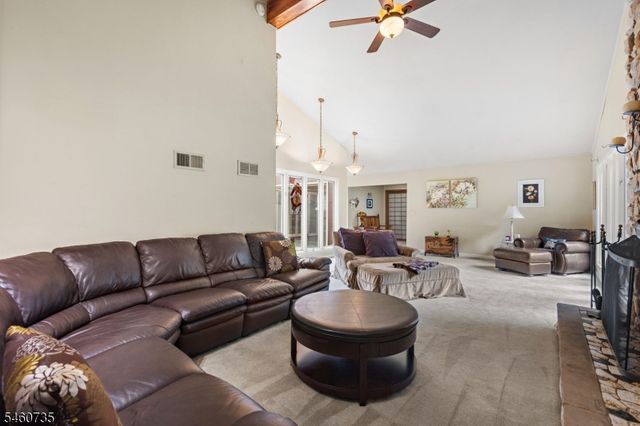 158 Kitchell Lake Dr, West Milford Twp., NJ 07480